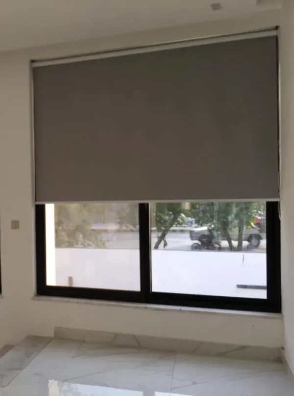 Semi-Blackout blinds Rate 285 sqft - Image 3