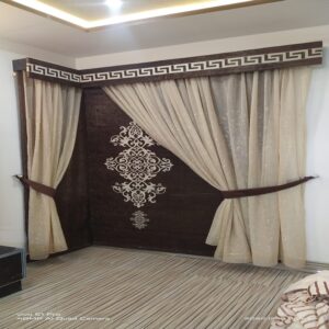 crt-069 curtain